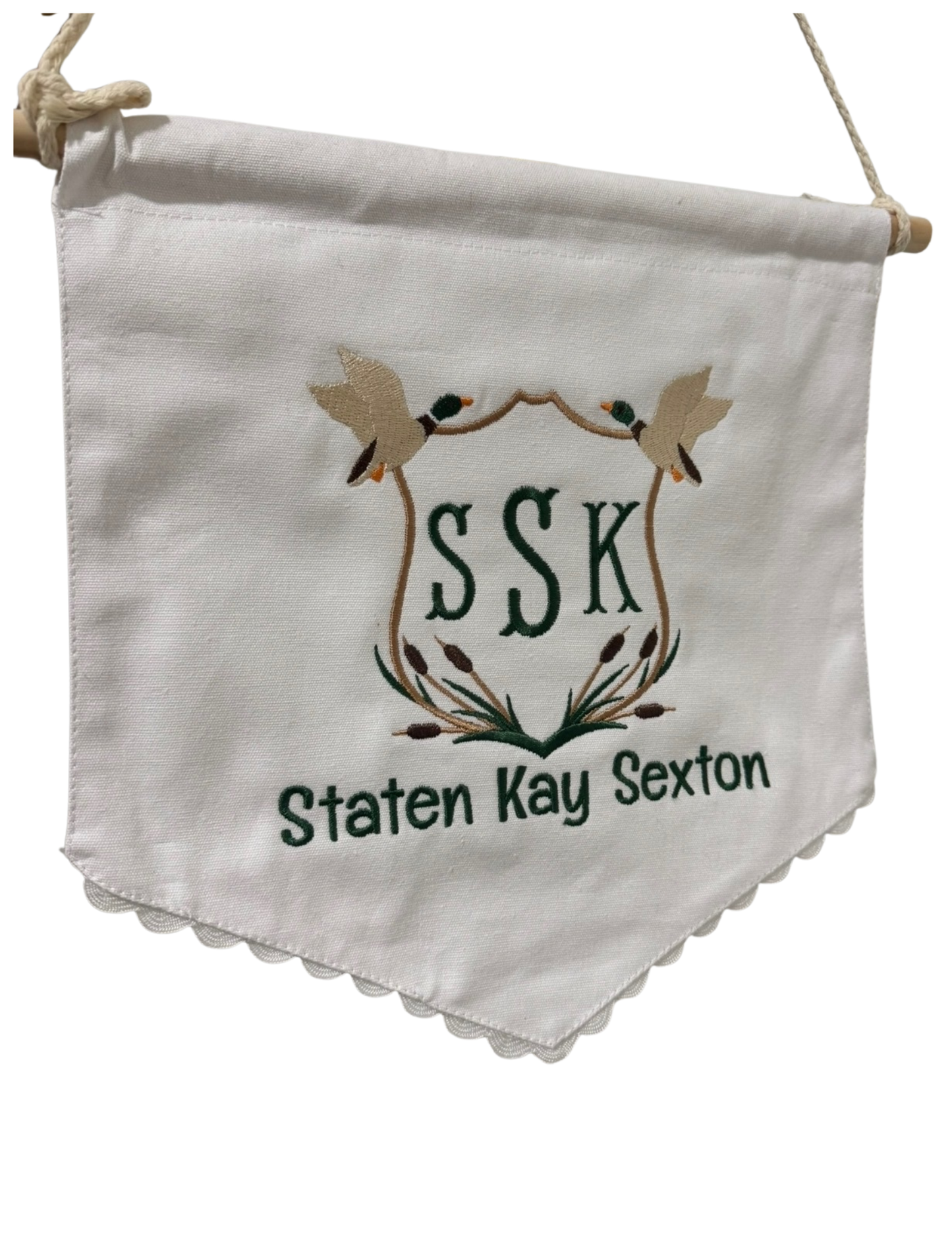 BOYS CREST SIGN